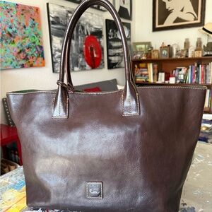 Dooney & Bourke Florentine Leather Tote/Shopper from the Florentine Collection